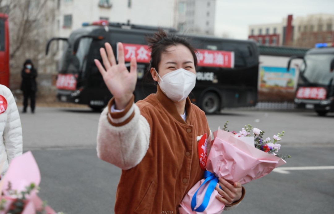 春暖花開，英雄歸來！葫蘆島市第二人民醫(yī)院支援綏中醫(yī)療隊凱旋而歸~(圖8)