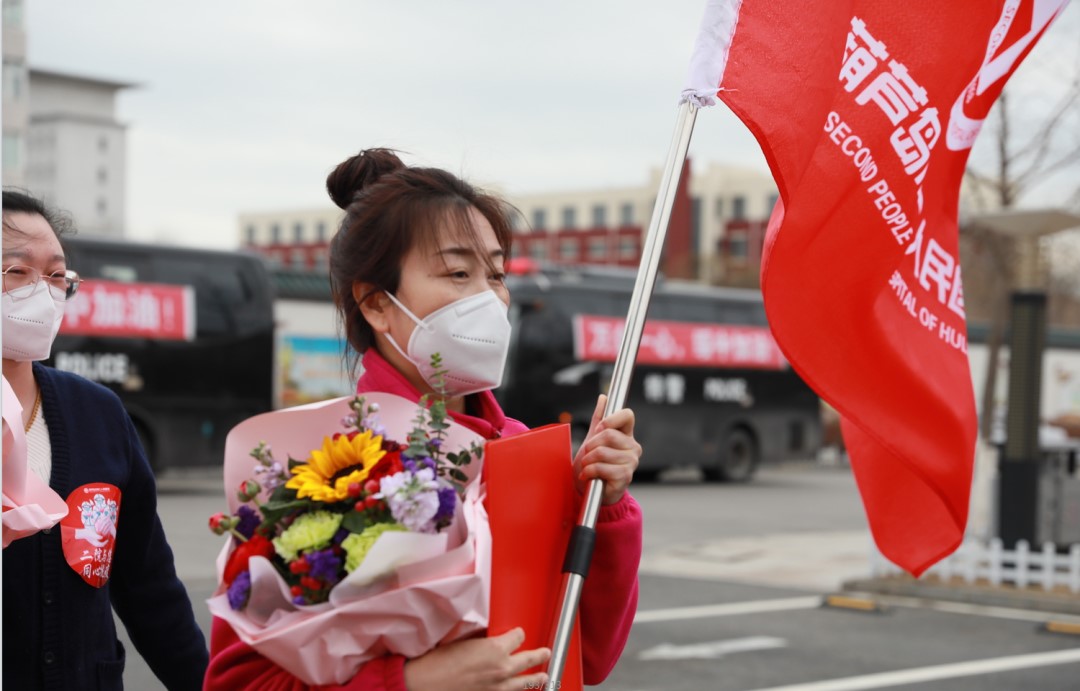 春暖花開，英雄歸來！葫蘆島市第二人民醫(yī)院支援綏中醫(yī)療隊凱旋而歸~(圖5)